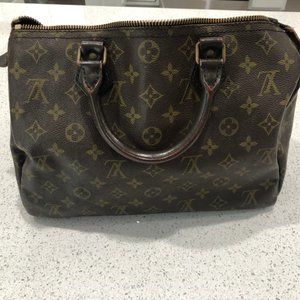 *SOLD* Louis Vuitton Speedy 30